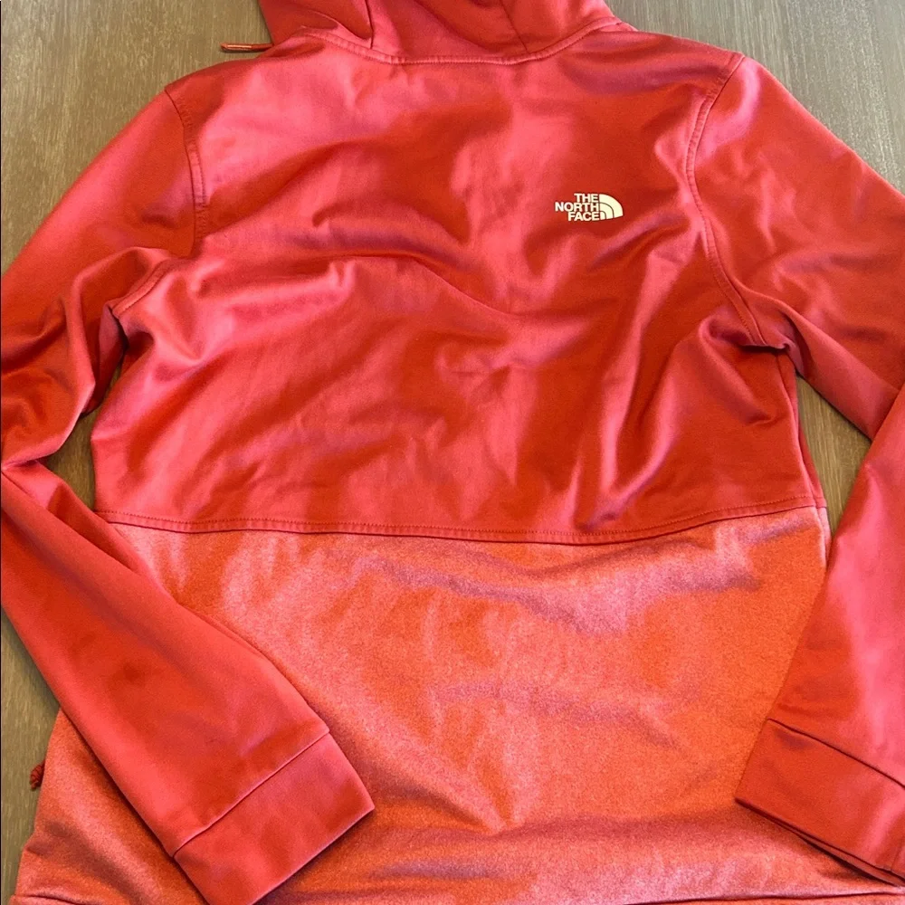 The North Face Pullover‎